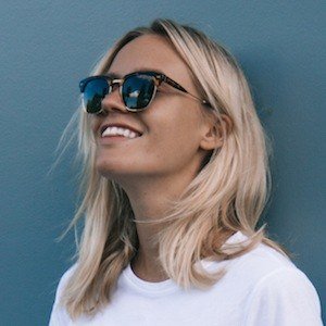 Jolie Janine, 29 (YouTube Star)