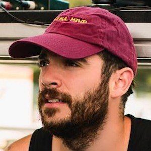 Jon Bellion, 34 (Rapero)
