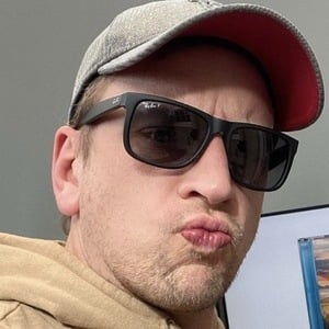 Jon Denton, 43 (YouTube明星)