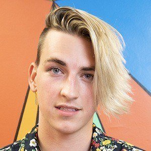 Jon Klaasen, 27 (Cantor Pop)