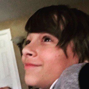 Jonah KittiesMama, 21 (YouTube Star)