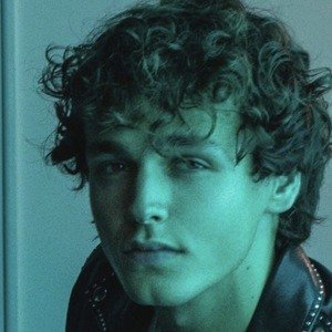 Jarige Personen En Beroemdheden Van Vandaag Welke Bekende Personen Zijn Er Jarig Vandaag Allfamous Org Beroemdheden Jarig