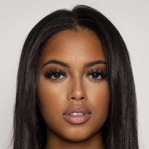 Jonica Keating, 25 (Instagram Star)