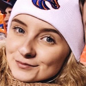 Jonlyn Elizabeth, 27 (YouTube Star)