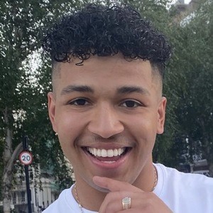 Jordan Anthony Smith, 25 (流行歌手)