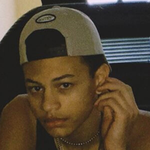 Jordan Burchett image 6