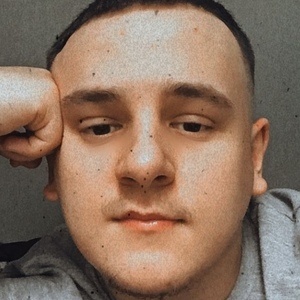 Jordan Elliot, 26 (TikTok明星)