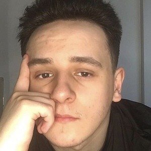 Jordan Elliot, 26 (TikTok Star)