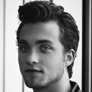 Jordan Elsass, 24 (TV Actor)