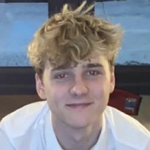 Jordan Houston, 22 (YouTube Star)