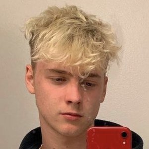 Jordan Houston, 23 (YouTube Star)