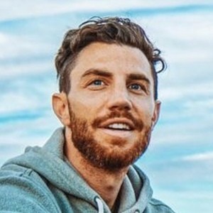 Jordan Kahana, 38 (Instagram Star)