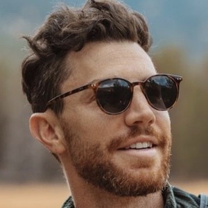 Jordan Kahana, 38 (Instagram Star)