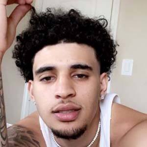 Jordan Lacey, 26 (YouTube-ster)