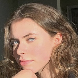 Jordan Simpson image 3