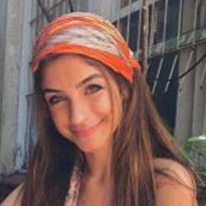 Jordana Lopes image 5