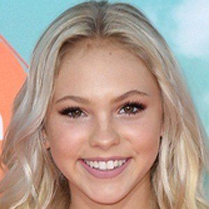 Jordyn Jones, 25 (Ballerino)