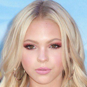 Jordyn Jones, 25 (Ballerino)