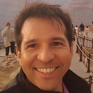 Jose Martin, 51 (家庭成員)
