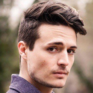 Joseph Andrews, 31 (YouTube-ster)