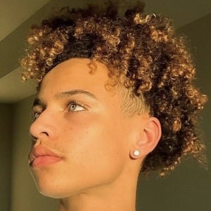 Josh Saffold, 21 (TikTok Star)