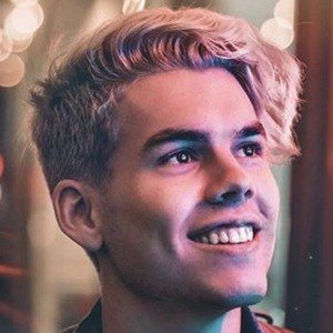 Joshua Griffen, 28 (Photographer)