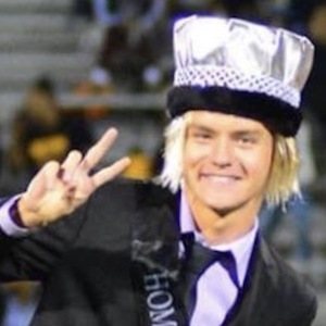 Joshua Holz image 6