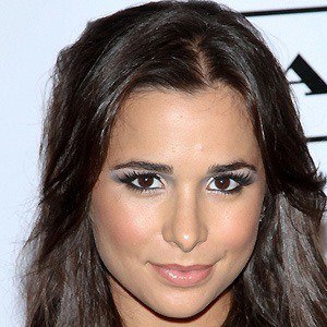 Josie Loren image 3