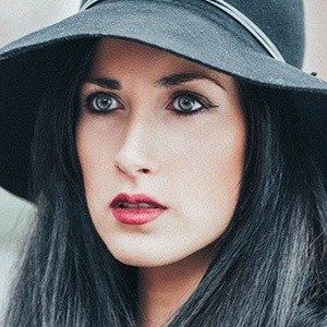 Jovana Rikalo, 36 (Fotografo)