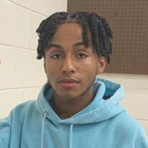 Juan Ware, 23 (Instagram Star)