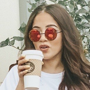 Juany Yasmin, 33 (YouTuber)