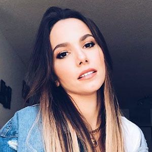 Judy Buendía, 43 (World Music Singer)