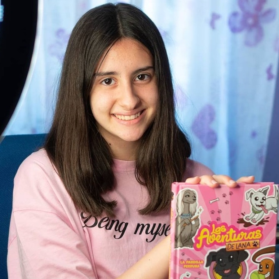 Jugando con Aby, 17 (YouTube Star)