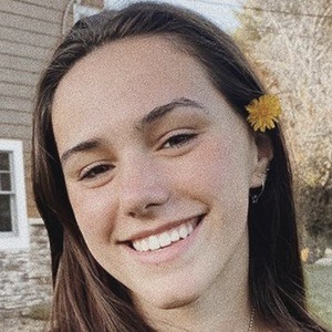 Julia Boel, 21 (TikTok Star)