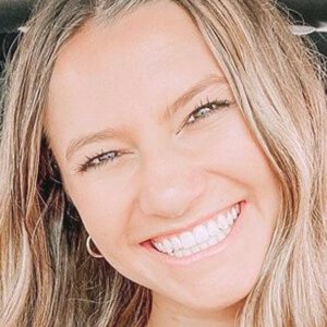 Julia Crist, 25 (Star di YouTube)