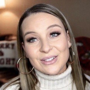 Julia Elise image 3