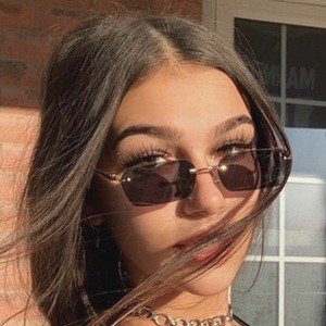 Julia Merekoulias, 22 (Estrella de TikTok)