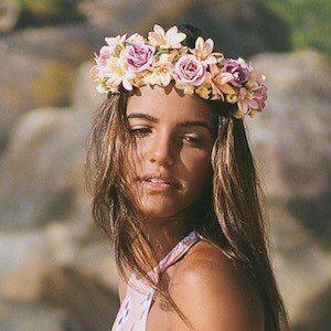 Júlia Muniz Robinson image 6