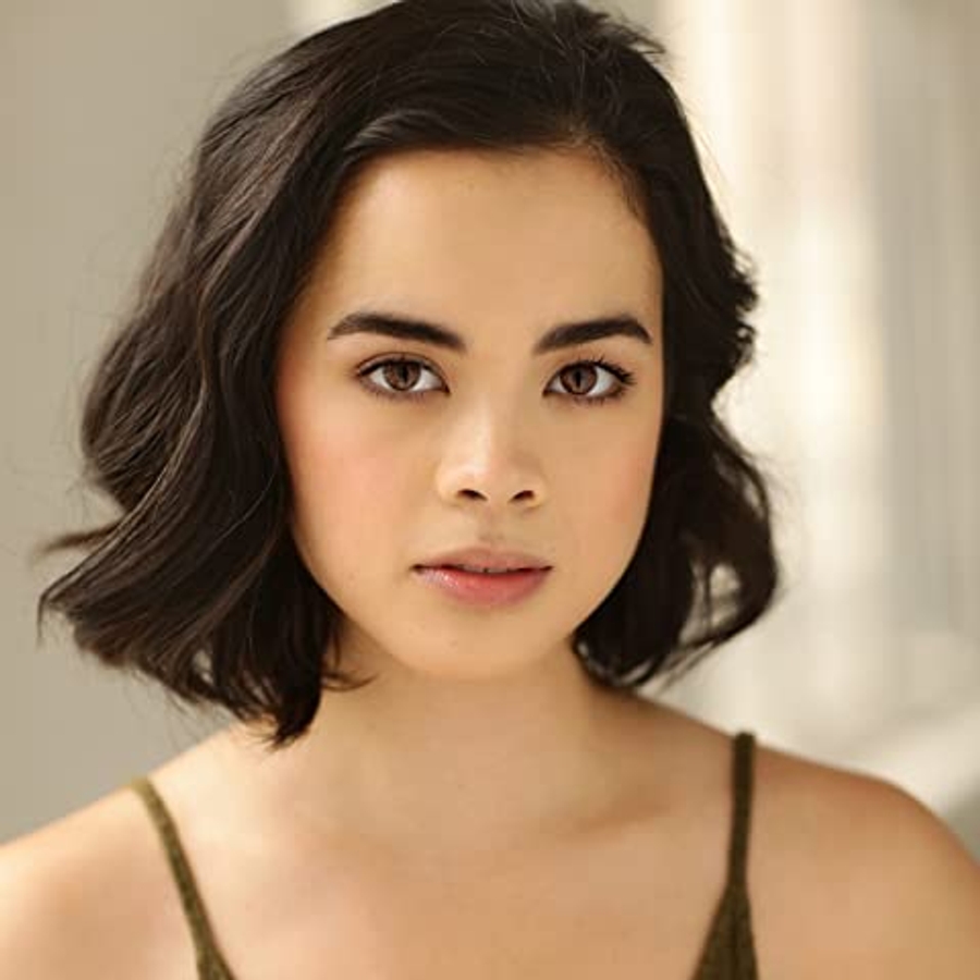Julia Rehwald, 23 (Movie Actress)