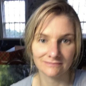 Julia S. Powell, 46 (Pintor)