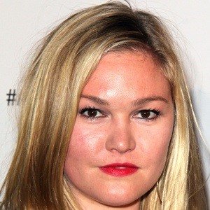 Julia Stiles image 4