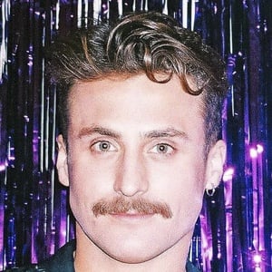 Julian Burzynski image 4