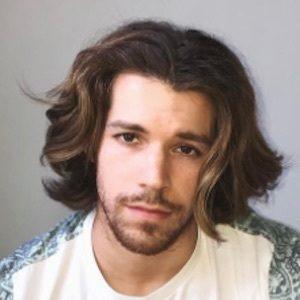 Julian Gabriel Hernandez image 4