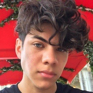 Julian Jara, 26 (DJ)