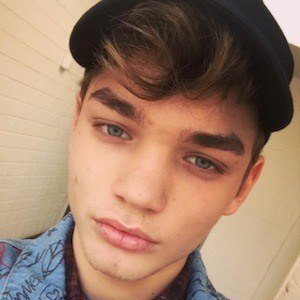 Julian Martel image 7