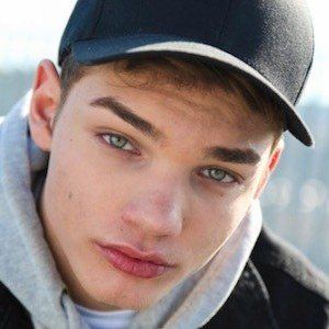 Julian Martel image 8
