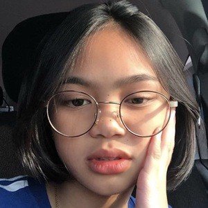 Julianna G., 20 (YouTube明星)