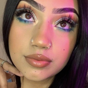 Julie Garza, 23 (TikTok Star)