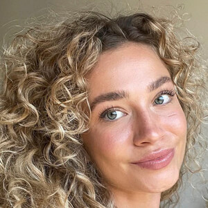 Julie Hocke, 28 (Instagram Star)