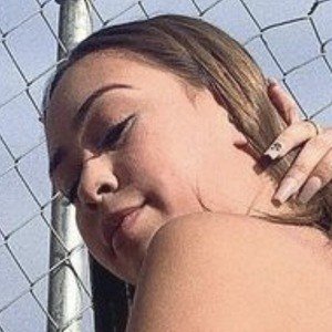 Julie Sofia image 8